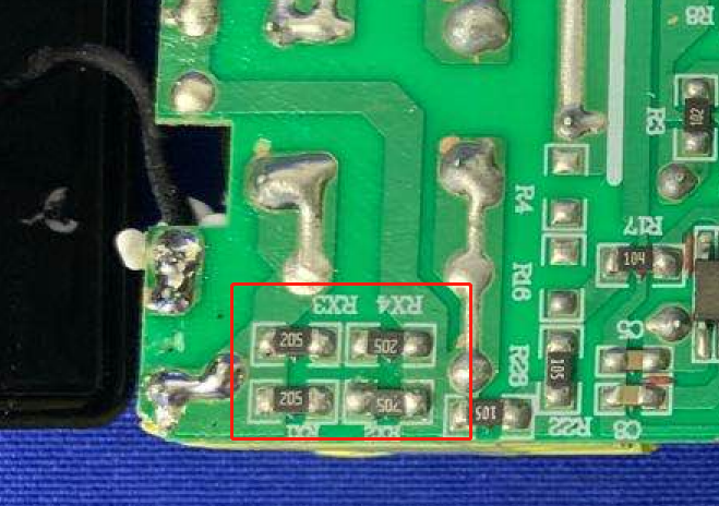 斷開(kāi)連接器后電容器放電的安全防護(hù)